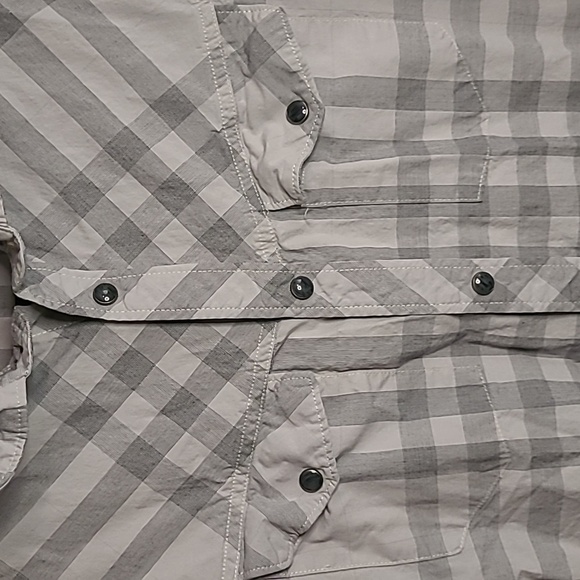 Express Fitted Large Snap Buttons Shirt - Picture 3 of 5